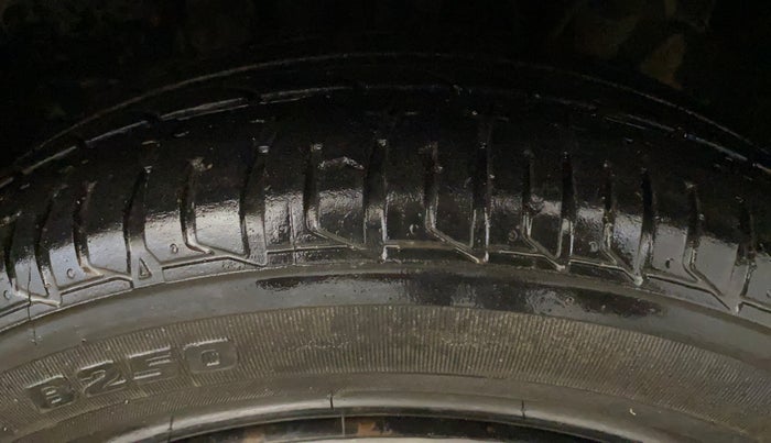 2021 Tata TIGOR XM PETROL, Petrol, Manual, 34,824 km, Right Front Tyre Tread