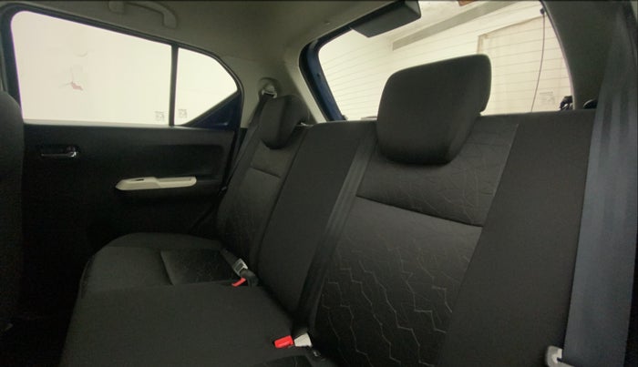 2018 Maruti IGNIS ALPHA 1.2 AMT, Petrol, Automatic, 16,948 km, Right Side Rear Door Cabin