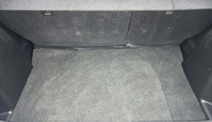 2020 Maruti Baleno DELTA PETROL 1.2, Petrol, Manual, 95,546 km, Boot Inside