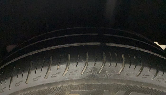 2020 Maruti Baleno DELTA PETROL 1.2, Petrol, Manual, 95,546 km, Left Rear Tyre Tread