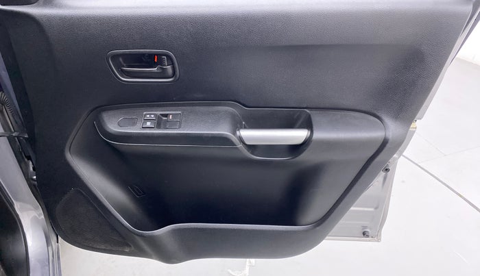 2020 Maruti IGNIS SIGMA 1.2, Petrol, Manual, 20,764 km, Driver Side Door Panels Control