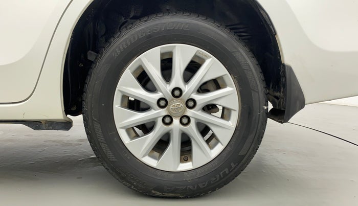 2017 Toyota Corolla Altis G, Petrol, Manual, 16,449 km, Left Rear Wheel