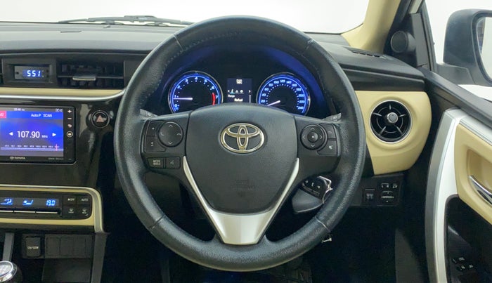 2017 Toyota Corolla Altis G, Petrol, Manual, 16,449 km, Steering Wheel Close Up