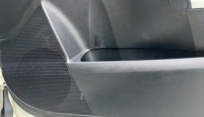 2017 Toyota Corolla Altis G, Petrol, Manual, 16,449 km, Speaker