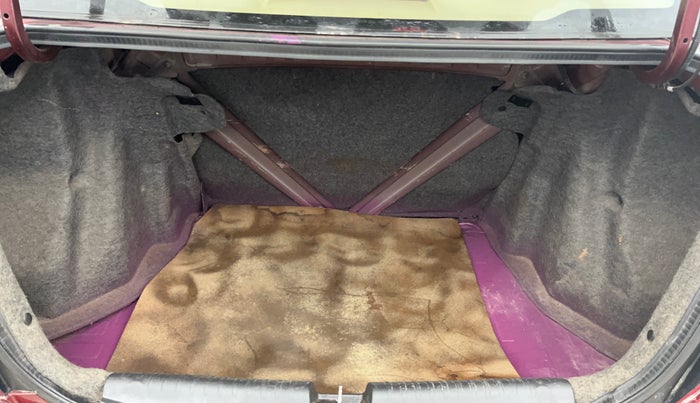 2017 Honda Amaze 1.2L I-VTEC S OPT, Petrol, Manual, 69,498 km, Boot Inside