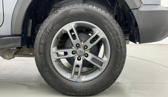 2020 Mahindra Thar LX HARD TOP 4WD MT, Diesel, Manual, 36,304 km, Left Rear Wheel