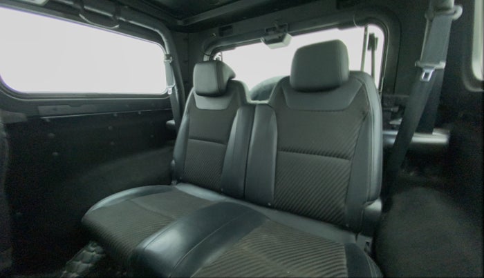 2020 Mahindra Thar LX HARD TOP 4WD MT, Diesel, Manual, 36,304 km, Right Side Rear Door Cabin