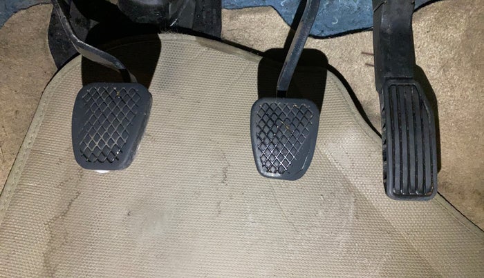 2015 Honda City 1.5L I-VTEC VX, Petrol, Manual, 1,18,251 km, Pedals