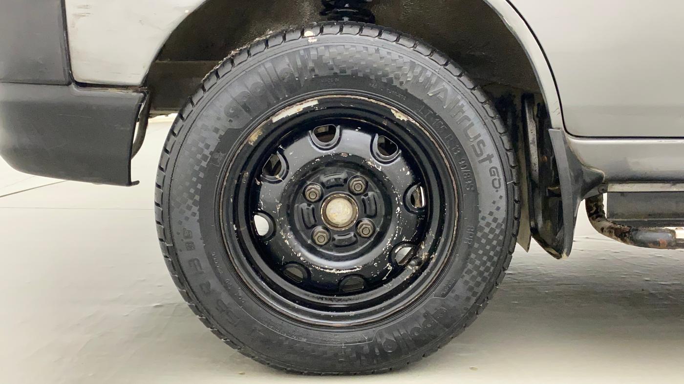 2018 Maruti Eeco 5 STR CNG WITH AC PLUSHTR, CNG, Manual, 67,576 km, Left Front Wheel