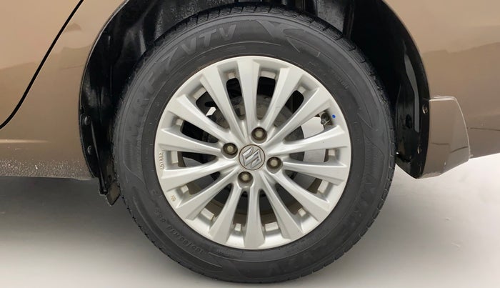 2017 Maruti Ciaz ZXI, Petrol, Manual, 42,387 km, Left Rear Wheel