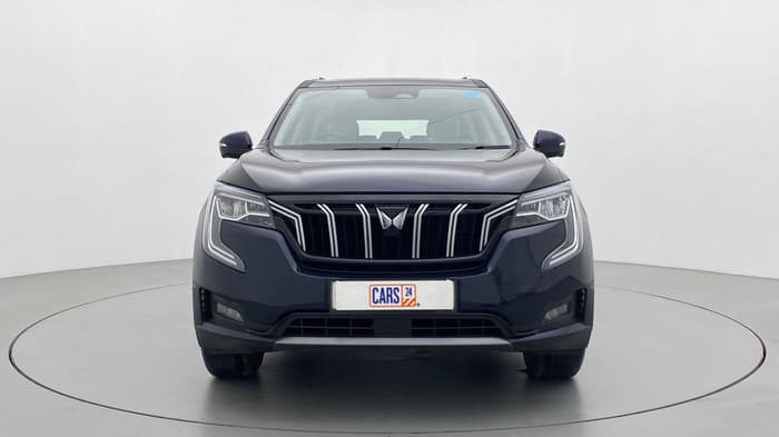 2021 Mahindra XUV700 AX 7 LUXURY P AT 7 STR, Petrol, Automatic, 9,178 km, Front