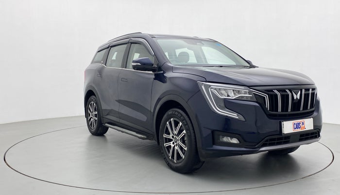 2021 Mahindra XUV700 AX 7 LUXURY P AT 7 STR, Petrol, Automatic, 9,178 km, Right Front Diagonal