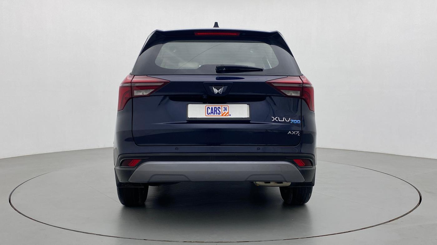 2021 Mahindra XUV700 AX 7 LUXURY P AT 7 STR, Petrol, Automatic, 9,178 km, Back/Rear