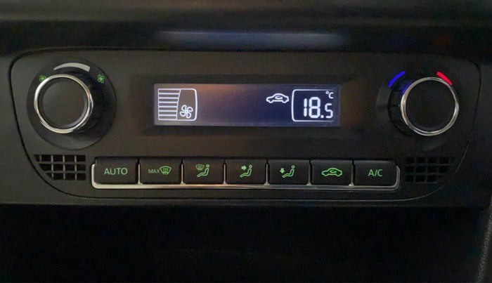 2017 Skoda Rapid 1.5 TDI AT AMBITION, Diesel, Automatic, 40,516 km, Automatic Climate Control