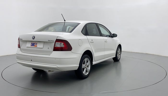 2017 Skoda Rapid 1.5 TDI AT AMBITION, Diesel, Automatic, 40,516 km, Right Back Diagonal
