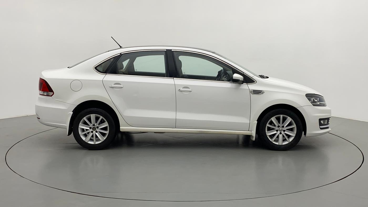 2017 Volkswagen Vento HIGHLINE PLUS 1.5 16 ALLOY, Diesel, Manual, 92,951 km, Right Side