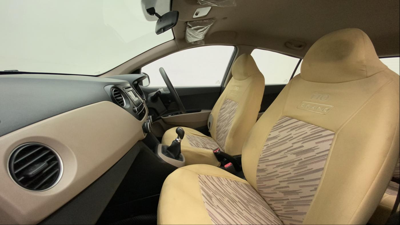 2015 Hyundai Grand i10 SPORTZ 1.2 KAPPA VTVT, Petrol, Manual, 41,562 km, Right Side Front Door Cabin