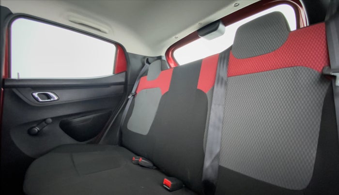 2019 Renault Kwid RXT 1.0 EASY-R AT OPTION, Petrol, Automatic, 53,476 km, Right Side Rear Door Cabin