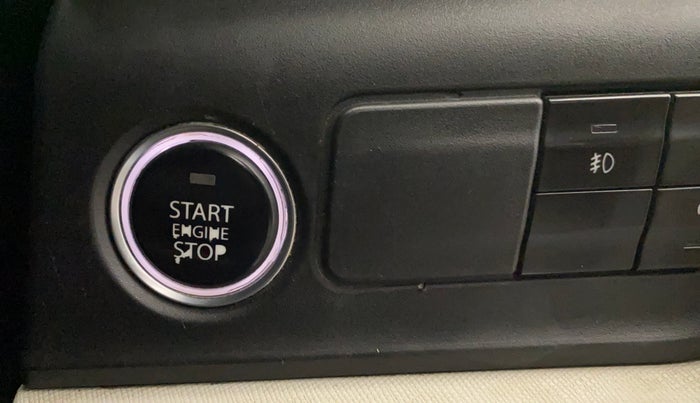 2021 Tata ALTROZ XZ PETROL, Petrol, Manual, 64,762 km, Keyless Start/ Stop Button