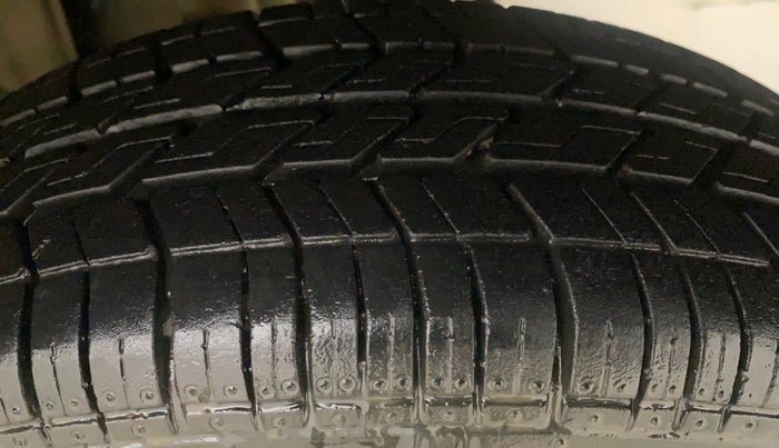 2013 Maruti Zen Estilo LXI, Petrol, Manual, 63,257 km, Left Rear Tyre Tread