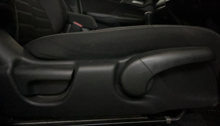 2021 Honda WR-V 1.2L I-VTEC VX MT, Petrol, Manual, 30,017 km, Driver Side Adjustment Panel