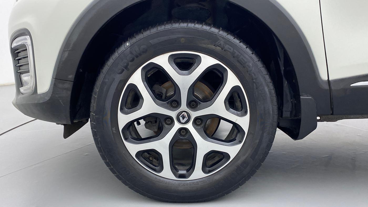 2018 Renault Captur RXT PETROL, Petrol, Manual, 55,866 km, Left Front Wheel