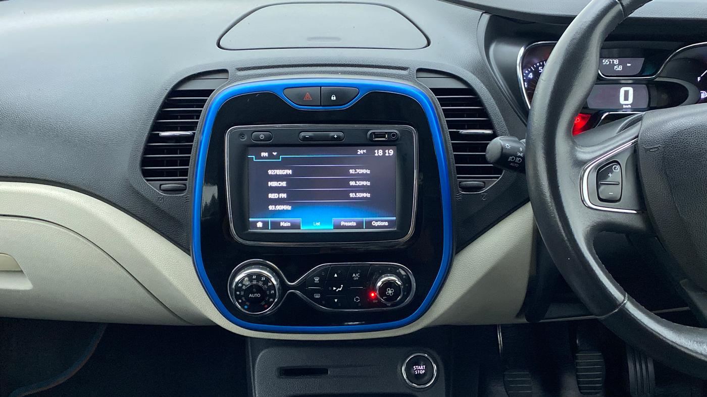 2018 Renault Captur RXT PETROL, Petrol, Manual, 55,866 km, Air Conditioner