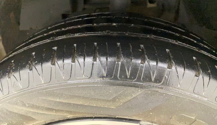 2022 Tata NEXON XZA PLUS DIESEL, Diesel, Automatic, 1,00,079 km, Left Front Tyre Tread