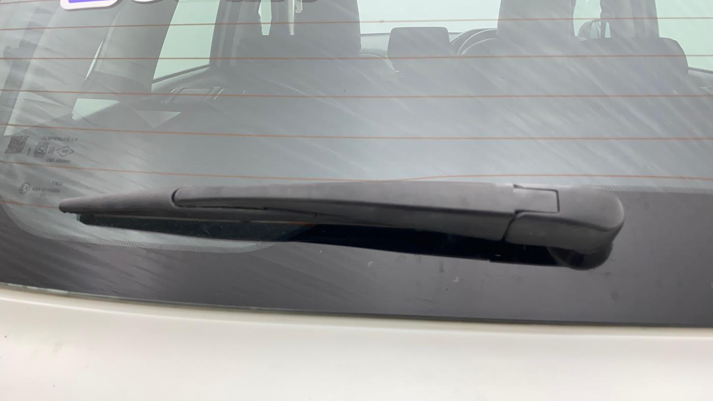 2022 Maruti Grand Vitara ZETA SMART HYBRID, Petrol, Manual, 55,993 km, Rear Wiper