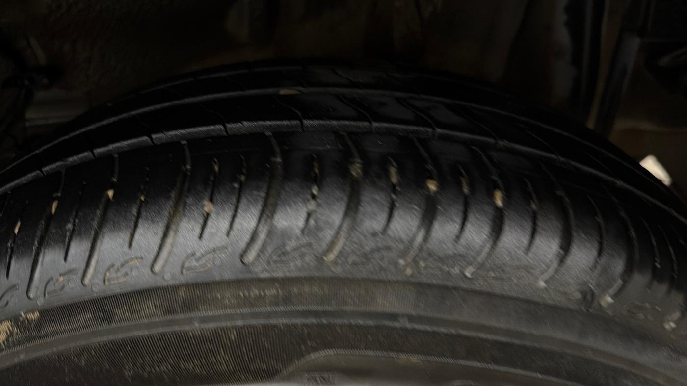 2022 Tata Tiago XTA PETROL, Petrol, Automatic, 39,173 km, Left Rear Tyre Tread