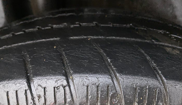 2012 Volkswagen Polo TRENDLINE 1.2L PETROL, Petrol, Manual, 90,089 km, Right Rear Tyre Tread