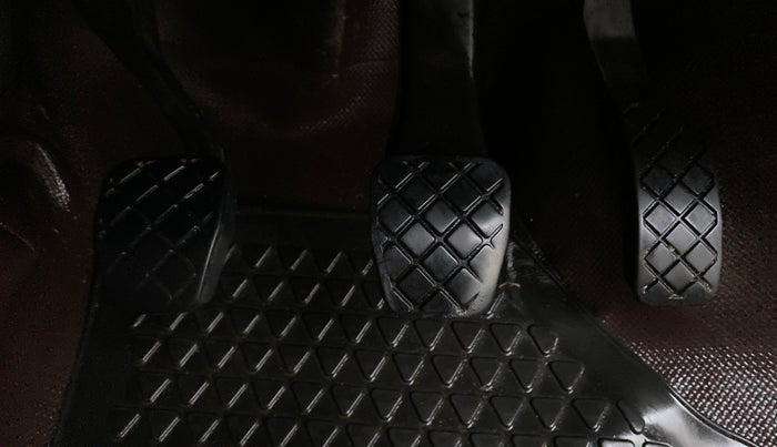 2012 Volkswagen Polo TRENDLINE 1.2L PETROL, Petrol, Manual, 90,089 km, Pedals