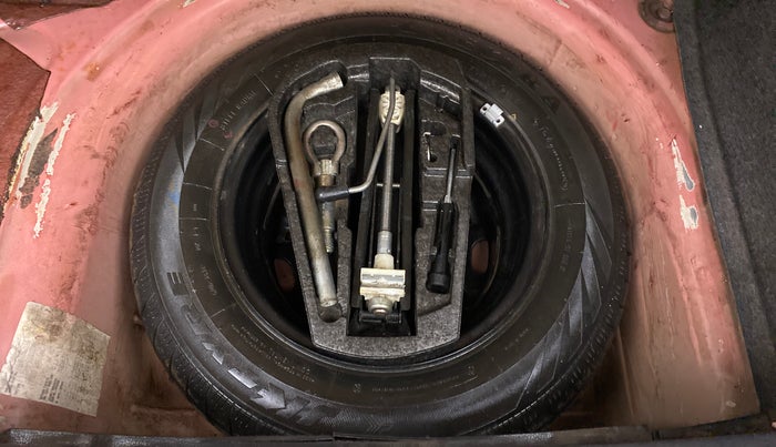 2012 Volkswagen Polo TRENDLINE 1.2L PETROL, Petrol, Manual, 90,089 km, Spare Tyre