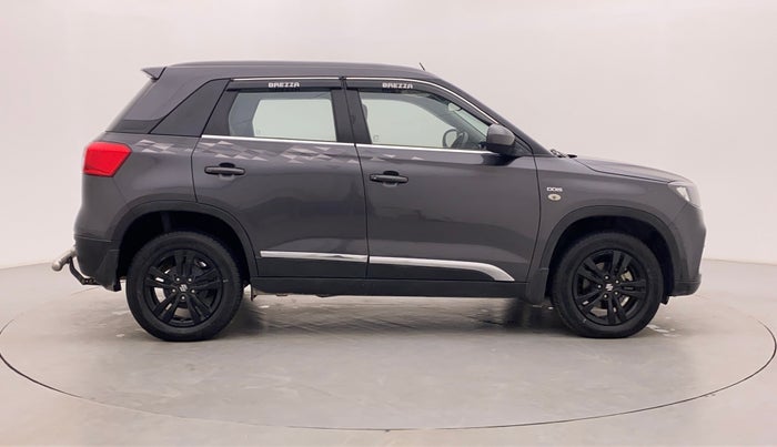 2019 Maruti Vitara Brezza ZDI AMT, Diesel, Automatic, 26,769 km, Right Side View