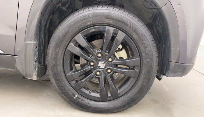 2019 Maruti Vitara Brezza ZDI AMT, Diesel, Automatic, 26,769 km, Right Front Wheel