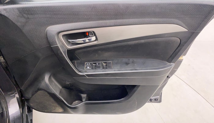 2019 Maruti Vitara Brezza ZDI AMT, Diesel, Automatic, 26,769 km, Driver Side Door Panels Control