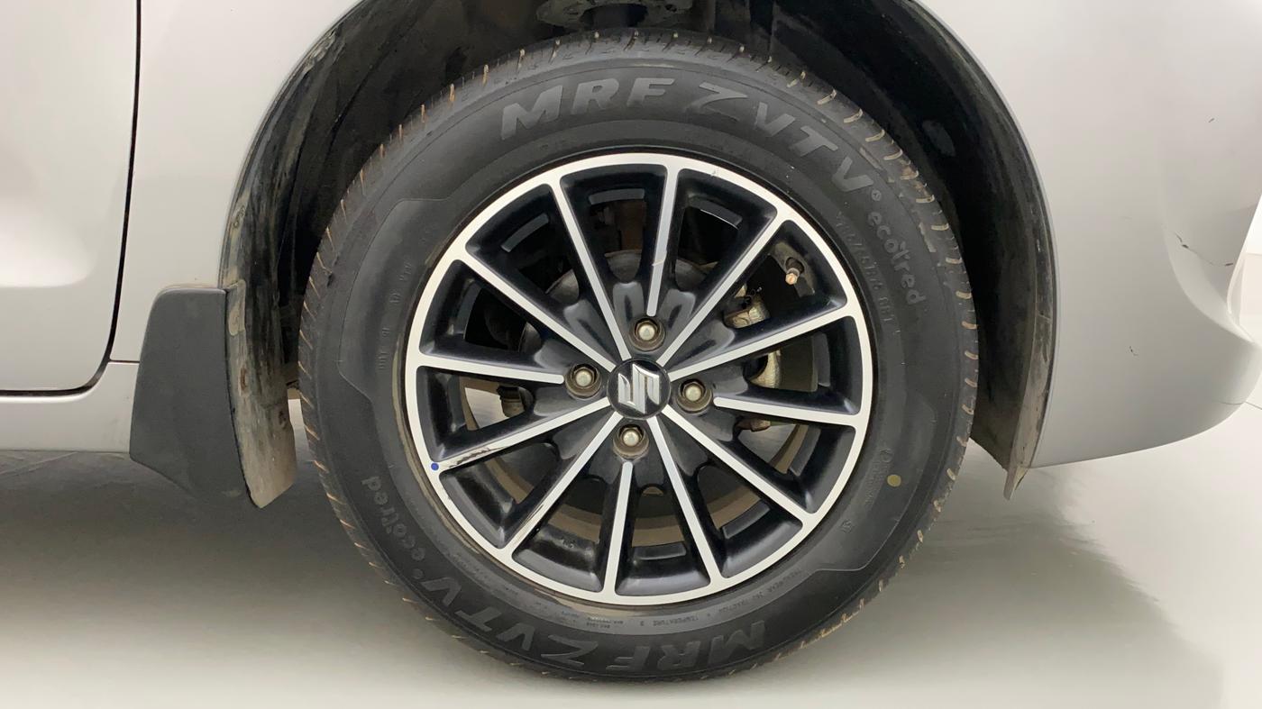 2020 Maruti Baleno DELTA PETROL 1.2, Petrol, Manual, 33,092 km, Right Front Wheel