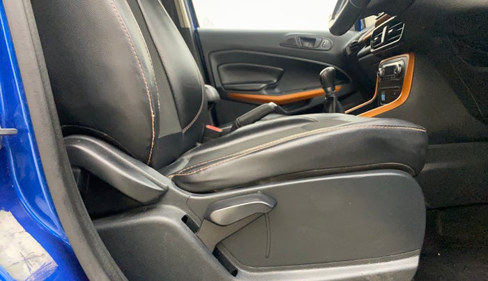 2020 Ford Ecosport TITANIUM 1.5 SPORTS(SUNROOF) PETROL, Petrol, Manual, 74,914 km, Driver Side Adjustment Panel