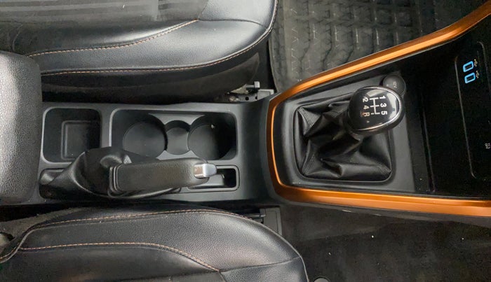 2020 Ford Ecosport TITANIUM 1.5 SPORTS(SUNROOF) PETROL, Petrol, Manual, 74,914 km, Gear Lever