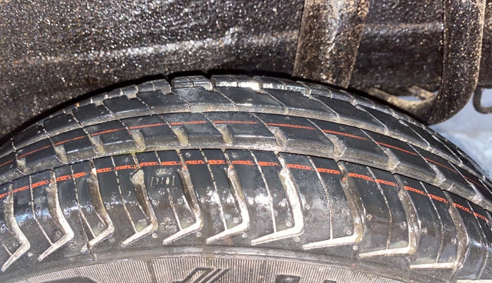 2024 Maruti Alto K10 VXi (O), Petrol, Manual, 318 km, Left Rear Tyre Tread