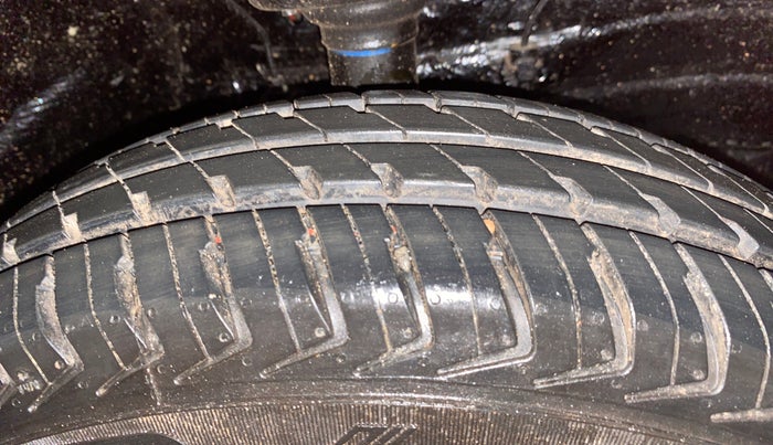 2024 Maruti Alto K10 VXi (O), Petrol, Manual, 318 km, Right Front Tyre Tread