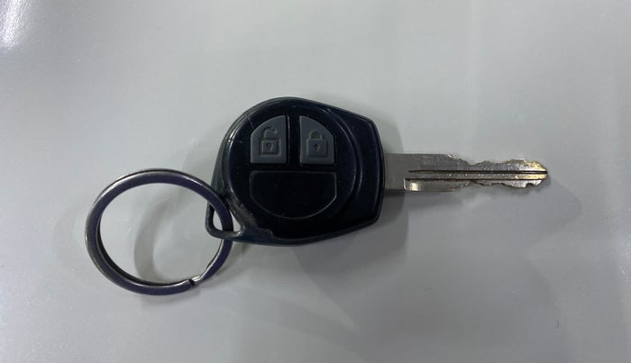 2016 Maruti Swift Dzire VXI, Petrol, Manual, 49,324 km, Key Close Up