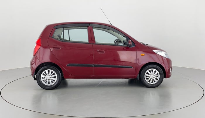 2016 Hyundai i10 SPORTZ 1.1 IRDE2, Petrol, Manual, 45,970 km, Right Side View