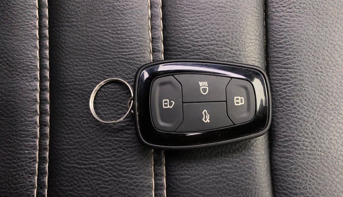2020 Tata NEXON XZ PLUS DIESEL, Diesel, Manual, 94,000 km, Key Close Up