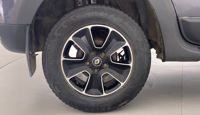 2016 Renault Duster RXZ 110 PS ADVENTURE 4*4, Diesel, Manual, 41,579 km, Right Rear Wheel