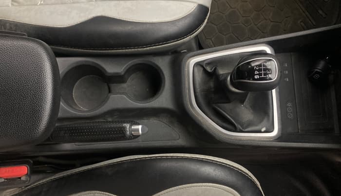 2019 Hyundai Creta SX 1.6 PETROL, Petrol, Manual, 85,640 km, Gear Lever