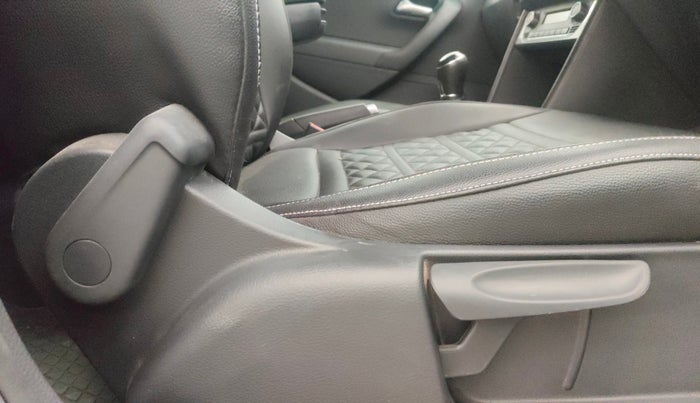 2020 Volkswagen Polo HIGHLINE PLUS 1.0L TSI, Petrol, Manual, 42,149 km, Driver Side Adjustment Panel