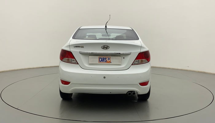 2011 Hyundai Verna FLUIDIC 1.6 VTVT EX, Petrol, Manual, 63,090 km, Back/Rear