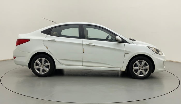 2011 Hyundai Verna FLUIDIC 1.6 VTVT EX, Petrol, Manual, 63,090 km, Right Side View