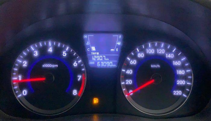 2011 Hyundai Verna FLUIDIC 1.6 VTVT EX, Petrol, Manual, 63,090 km, Odometer Image
